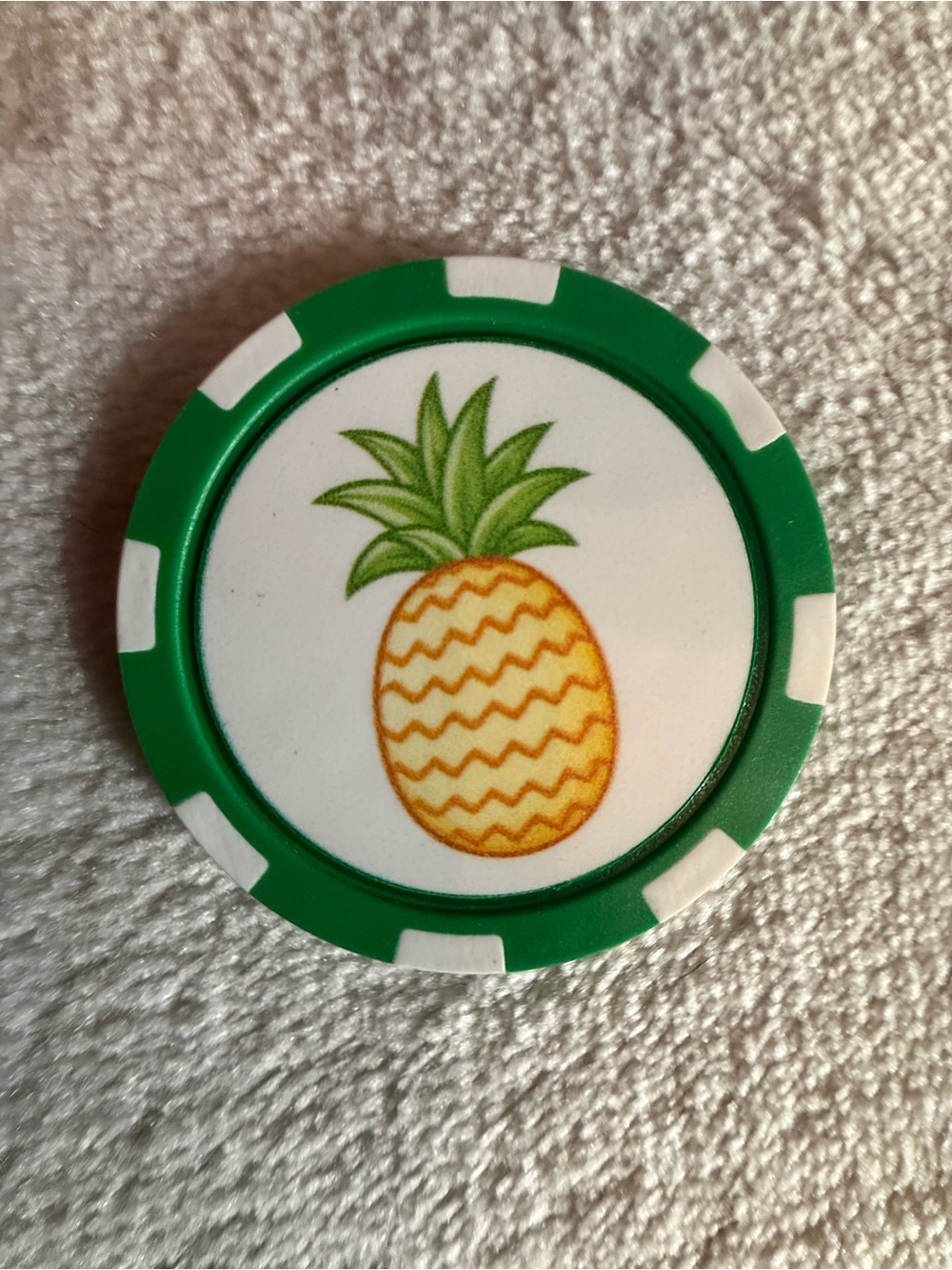 Pineapple Golf Ball Marker Green Poker Chip Style Tropical Golf Accessory